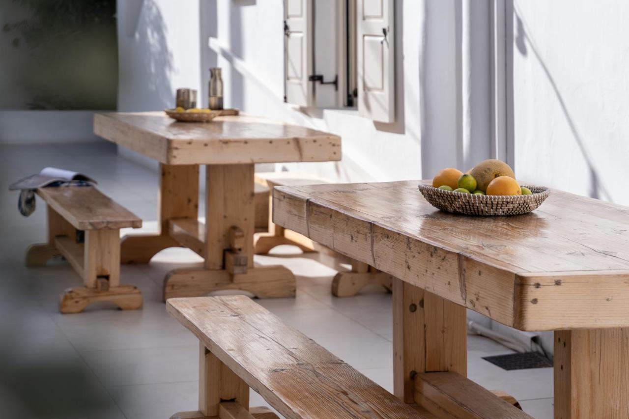 Haka Suites Mykonos Town ภายนอก รูปภาพ