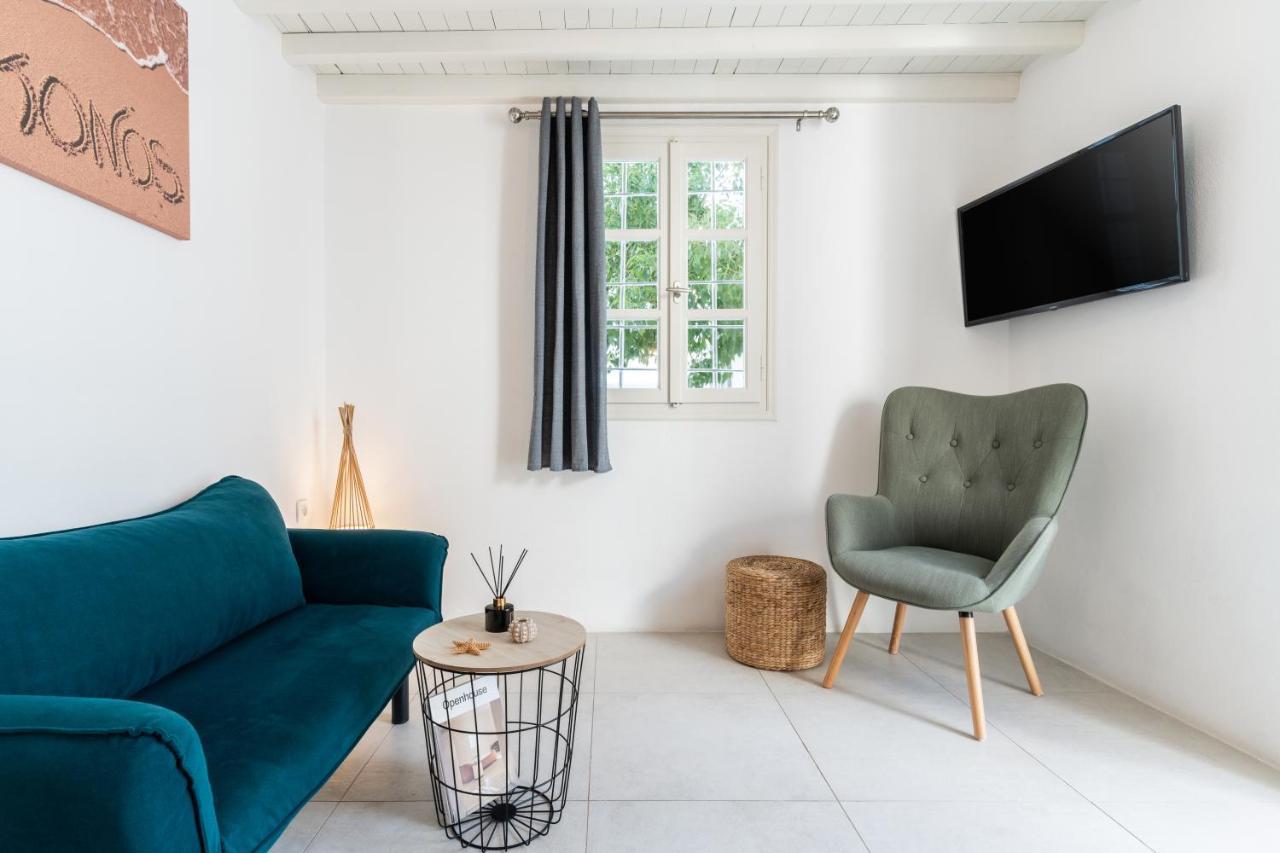 Haka Suites Mykonos Town ภายนอก รูปภาพ