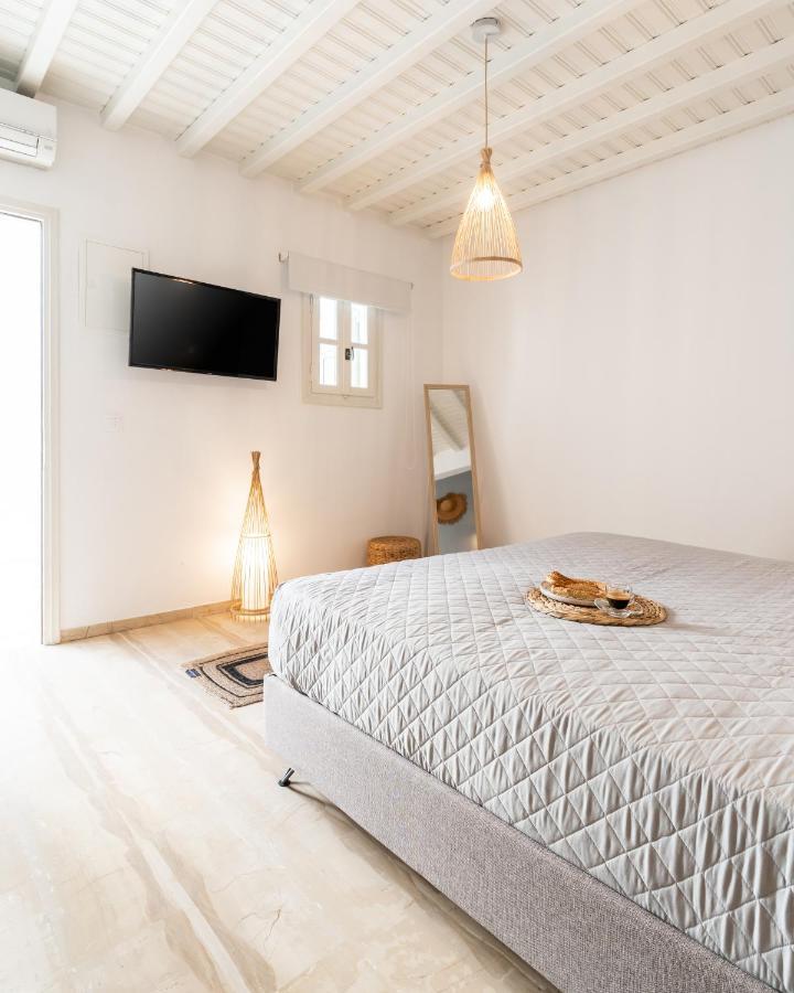 Haka Suites Mykonos Town ภายนอก รูปภาพ
