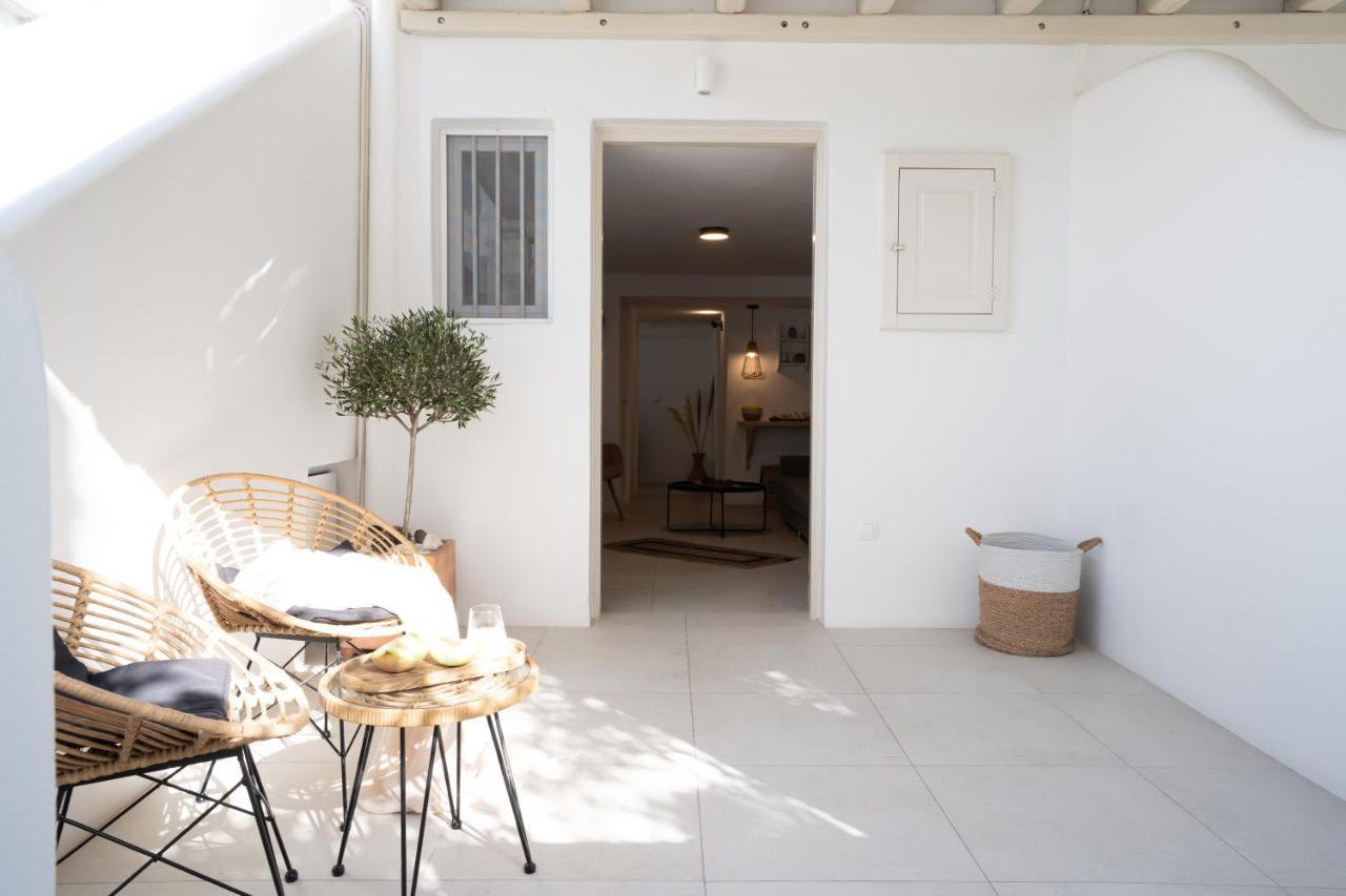 Haka Suites Mykonos Town ภายนอก รูปภาพ