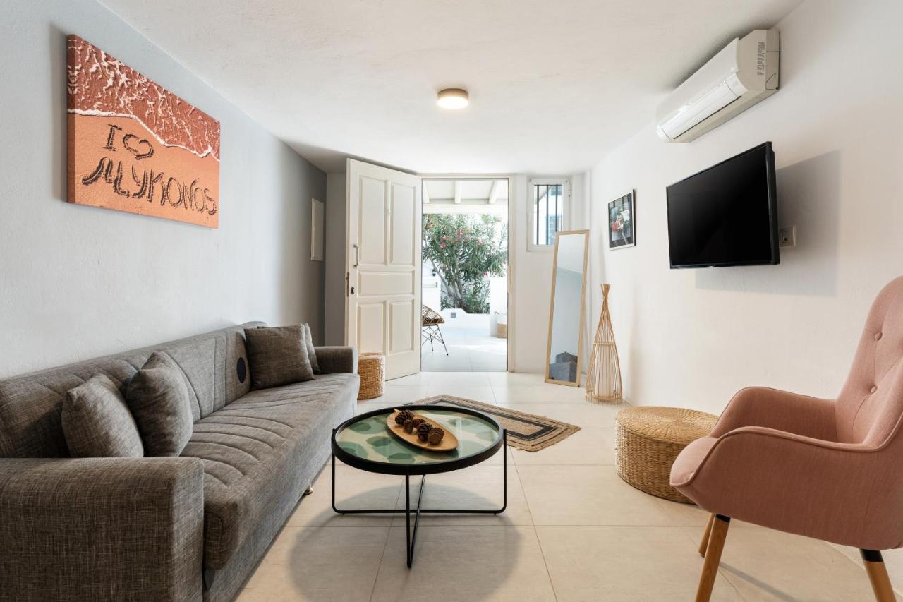Haka Suites Mykonos Town ภายนอก รูปภาพ
